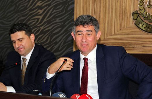 Metin Feyzioğlu'ndan sanatçılara önemli çağrı: Anlatmaları gerekir