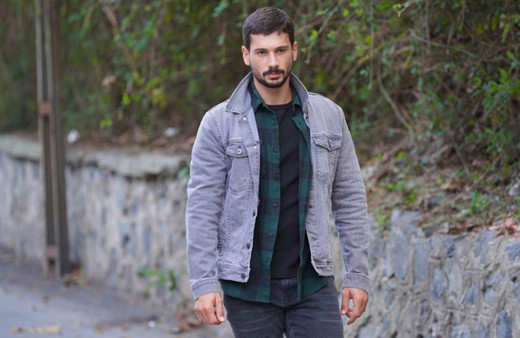 Show TV'nin reytinglerde hayal kırıklığı yaratan Aşk Ağlatır dizisine bomba transfer