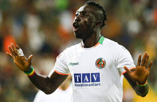 Alanyaspor Papiss Cisse'yle söz kesti