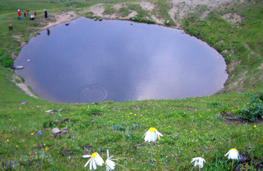 Kurutulan Dipsiz Göl'e tankerle su takviyesi gündemde!
