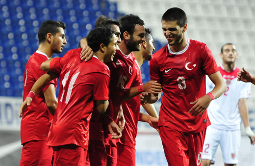 Ümit Milli takım Andorra maçı için İspanya'ya gitti