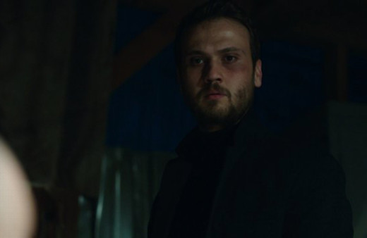 Çukur 77. bölüm ilk sahne: 3. sezon 10. bölüm