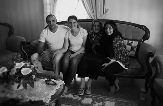 İzlandalı çifte evlatlık verilen ikizler 30 yıl sonra Kırşehir'de gerçek ailesiyle buluştu