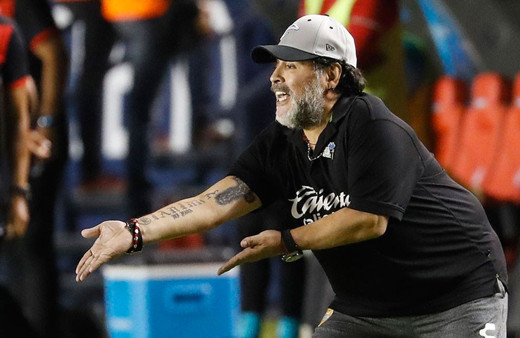 Maradona 2 ay dayanabildi