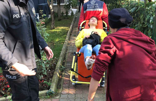 Pilates hocası eşini ayağından vurup, polise teslim oldu