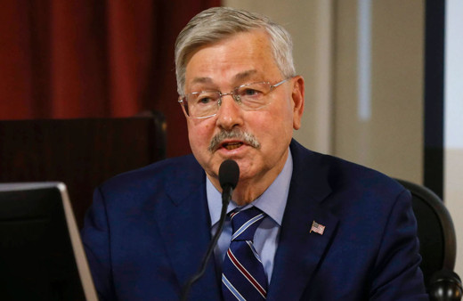 Krizi büyüyor ABD'nin Pekin Büyükelçisi Çin Dışişleri Bakanlığına çağrıldı