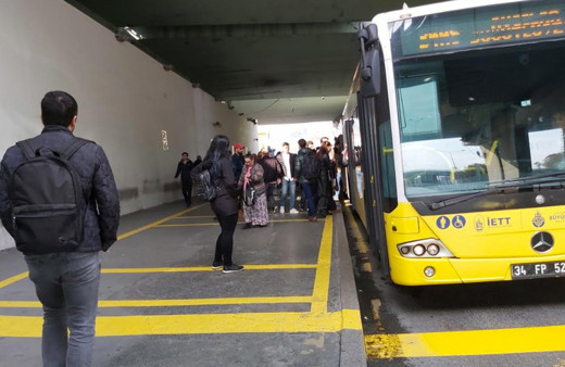 İBB'den Metrobüs duraklarında yeni hizmet! Tüm istasyonlarda olacak