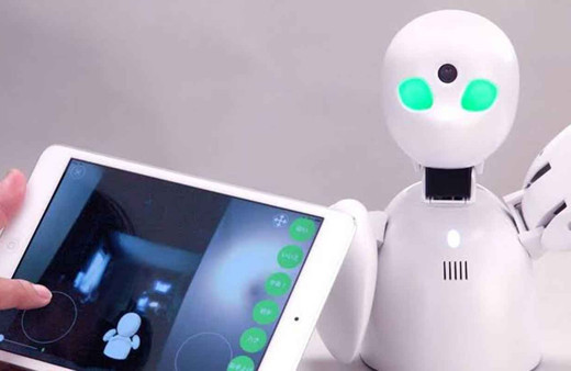 Japonya'da öğrencilerin imdadına robotlar yetişiyor