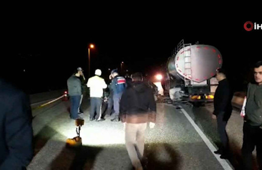 Lastiği patlayan süt tankeri faciaya sebep oldu..1 ölü 1 yaralı