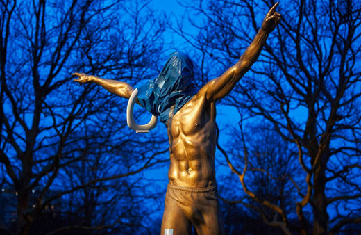 Zlatan İbrahimovic saldırganlar için harekete geçti