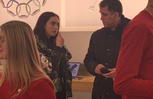 Hakan Şükür'ün yeni görüntüleri çıktı! Yanındakini herkes eşi sandı meğer...