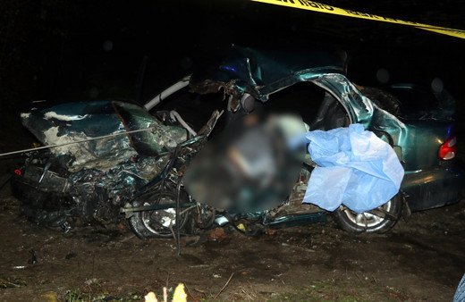 Zonguldak'ta trafik kazası 2 ölü 1 yaralı