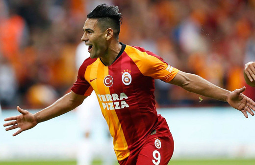 Falcao Galatasaray'dan ayrılıyor! Yerine gelecek isim bomba