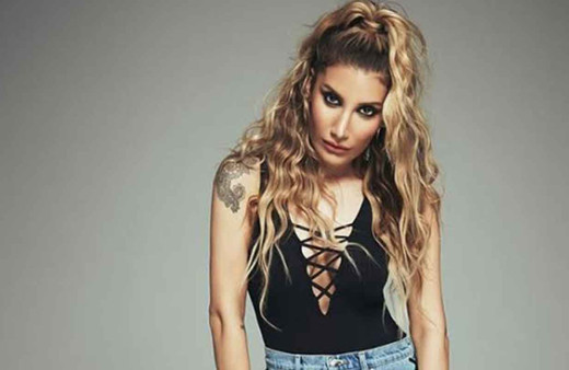 'Bakire misin' diye sorulunca İrem Derici cevabı fotoğrafla yapıştırdı