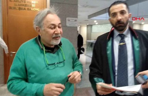 Cem Yılmaz'a açtığı dava reddedilen Prof. Dr. Orhan Kural ağladı