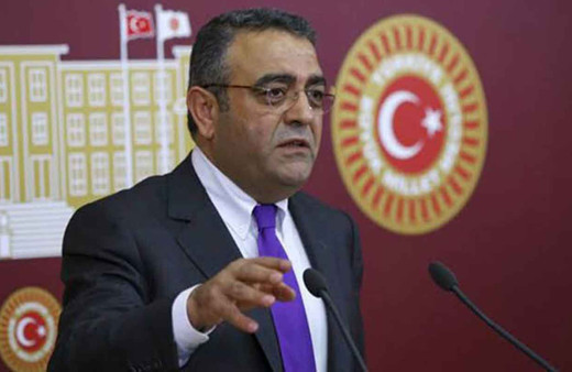 CHP'li Sezgin Tanrıkulu Meclis'te Alevi tartışması çıkarttı