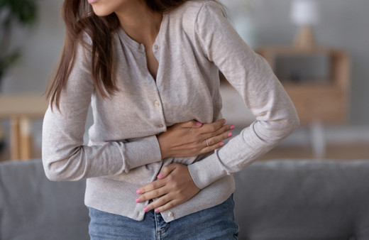 Yemek yedikten sonra karnım ağrıyor diyenler crohn hastalığına dikkat!