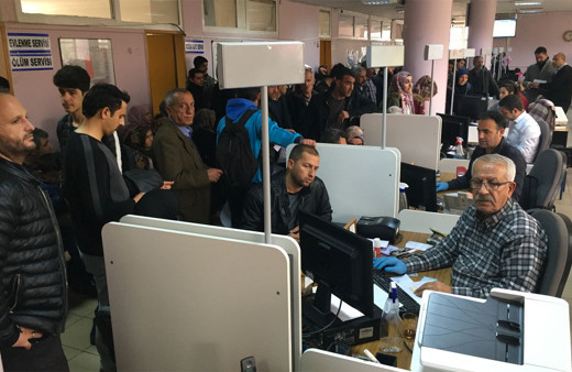 Söylentiyi duyan nüfus müdürlüklerine koştu