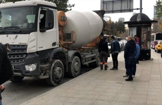 Şişli’de beton mikseri dehşeti! 2 yaşlı adamı ezdi