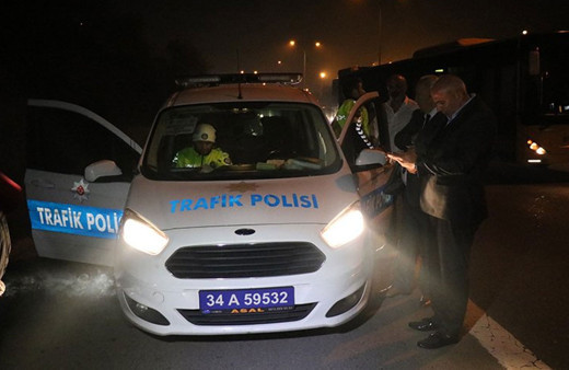 Rezilsin rezil! Pişkinliği pes dedirtti