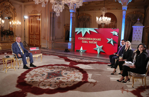 Erdoğan: Macron nevi şahsına münhasır bir arkadaş