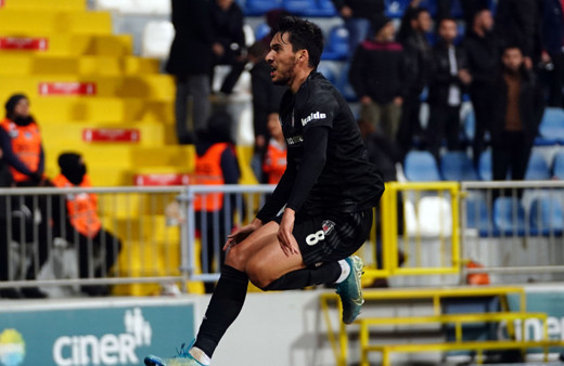 Beşiktaş, Umut Nayir'i Hajduk Split'e kiraladı