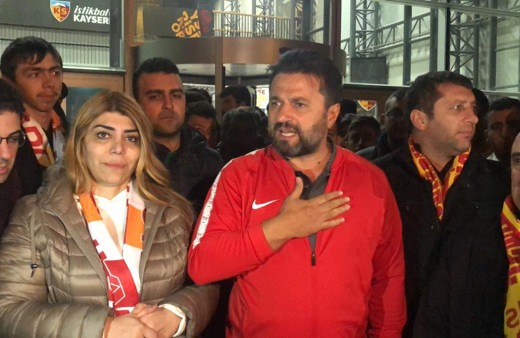 Kayserispor taraftarı takımına sahip çıktı