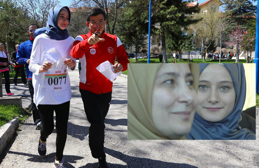 Şehir Üniversitesi organizatörü Ahmet Davutoğlu'nun kızı Hacer Bike çıktı