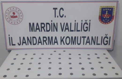 Tarihi eser kaçakçıları jandarmadan kaçamadı
