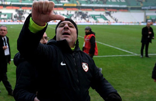 Konyaspor taraftarına hareket yapan Sumudica PFDK'ya sevk edildi