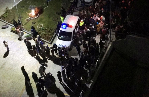 Kız yurdunda ilginç olay öğrenciler panikte