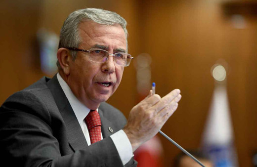 Mansur Yavaş 'Zabıtayla sizi Meclis'ten attırırım' deyince ortalık karıştı