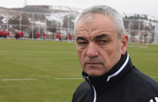 Rıza Çalımbay'dan Emre Kılınç ve Mert Hakan açıklaması