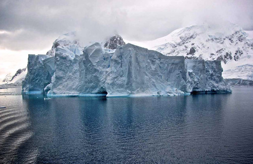 Türk bilim insanları: Antarktika'da Türkiye büyüklüğünde buz eridi!