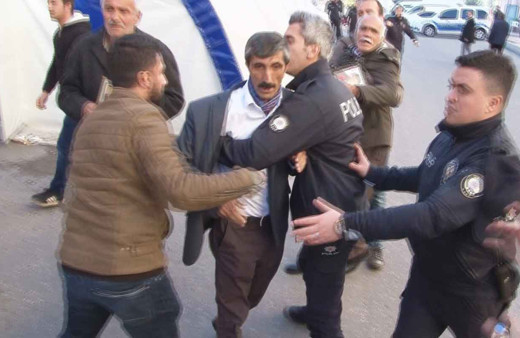 HDP'li vekiller binaya geldi, tansiyon yükseldi