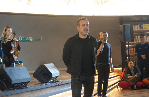 Haluk Levent: Dünyada parayı görmeden yardım yapan tek platformuz