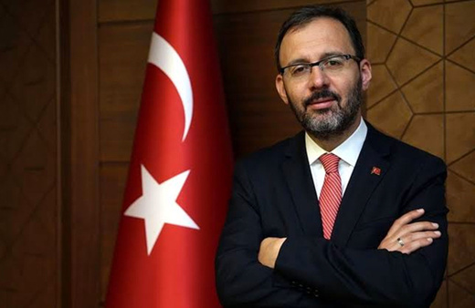 Bakan Kasapoğlu'dan başarılı sporculara müjde! Özel okullarda ücretsiz okuyacaklar