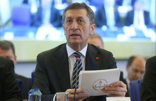 Milli Eğitim Bakanı Ziya Selçuk'dan Doğa Koleji satışına ilişkin açıklama