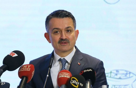 Bakan Pakdemirli'den sert uyarı: Tağşiş yapanları piyasada yaşatmayacağız