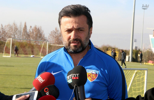 İstikbal Mobilya Kayserispor Bülent Uygun ile yollarını ayırdı