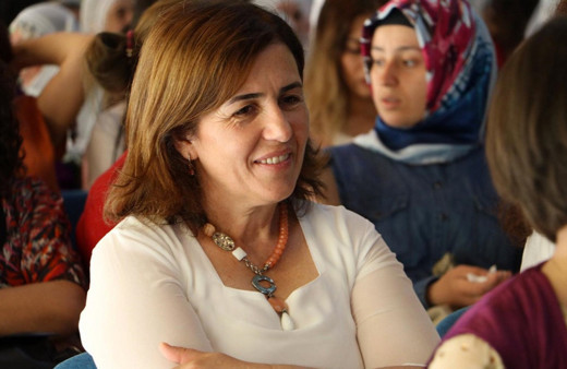 HDP'li Sur Belediye Başkanı Filiz Buluttekin tutuklandı