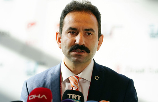 Temel: 2008’deki kupanın yanına bir kupa daha koymak istiyoruz