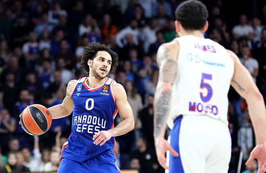 Shane Larkin THY Avrupa Ligi'nde üst üste 2. kez MVP oldu