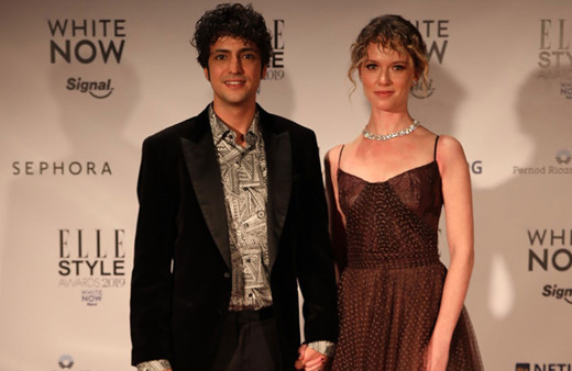 Mucize Doktor'un yıldızı Taner Ölmez sevgilisi Ece Çeşmioğlu ile evleniyor!