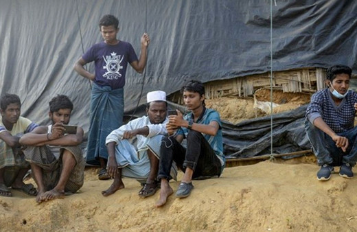 AB'den Arakanlı Müslümanlara ek mali yardım