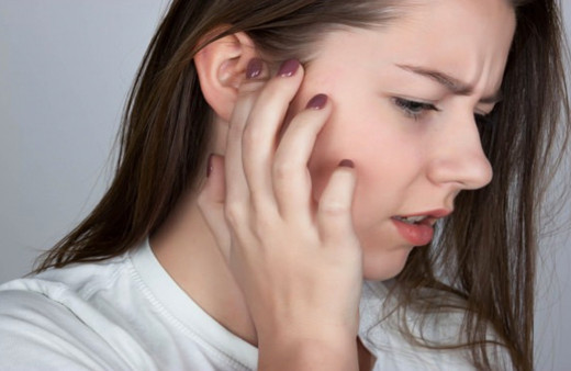 Kulak kaşıntısı neden olur egzama ve sedef hastalığı sebebi olabilir!