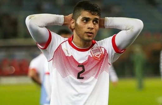 FIFA, ırkçılık yapan futbolcuya acımadı