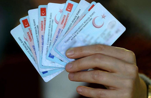 İşte kimlik kartı yenilemek için son tarih! Yıl sonu bitecek iddiası üzerine resmi açıklama