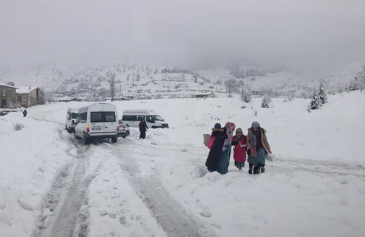 Adıyaman ve Kahramanmaraş'ın bazı ilçelerinde okullar 1 gün tatil edildi