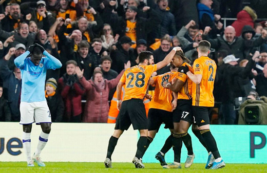 Manchester City 2-0'dan Wolverhampton'a boyun eğdi